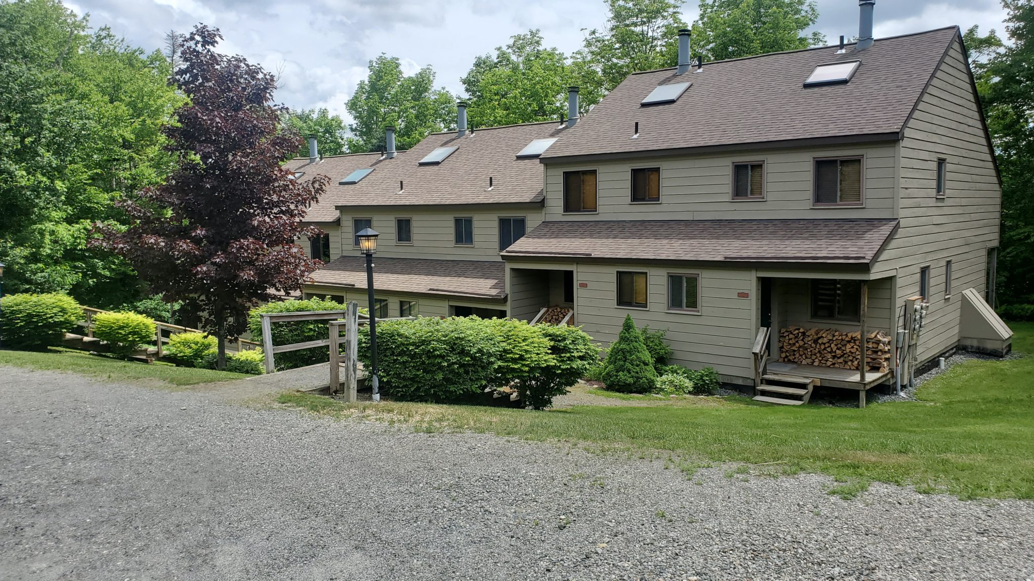 Condos Bears Crossing